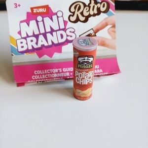 Zuru Mini Brands Retro Pringles